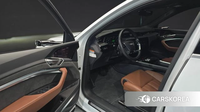 Audi e-Tron id 5017652 из Кореи 20