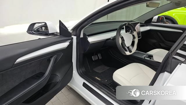 Tesla Model 3 id 4641918 из Кореи 20