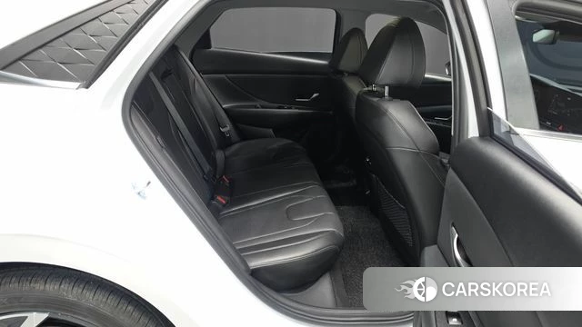 Hyundai The New Avante (CN7) id 5001616 из Кореи 32