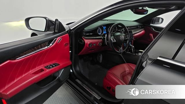 Maserati Quattroporte id 4987402 из Кореи 33