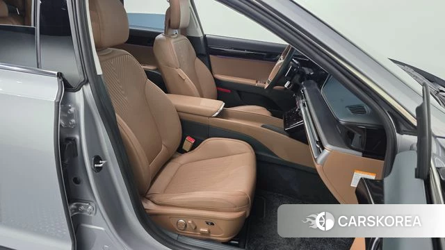 Hyundai Grandeur Hybrid (GN7) id 4965285 из Кореи 32