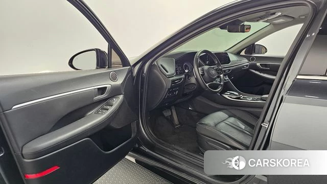 Hyundai Sonata (DN8) id 5034088 из Кореи 32