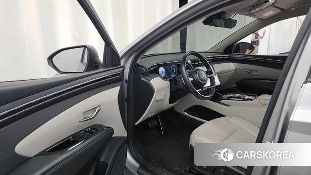 Hyundai Tucson (NX4) id 4763378 из Кореи 32