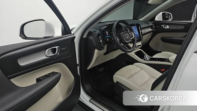 Volvo XC40 id 4892902 из Кореи 34