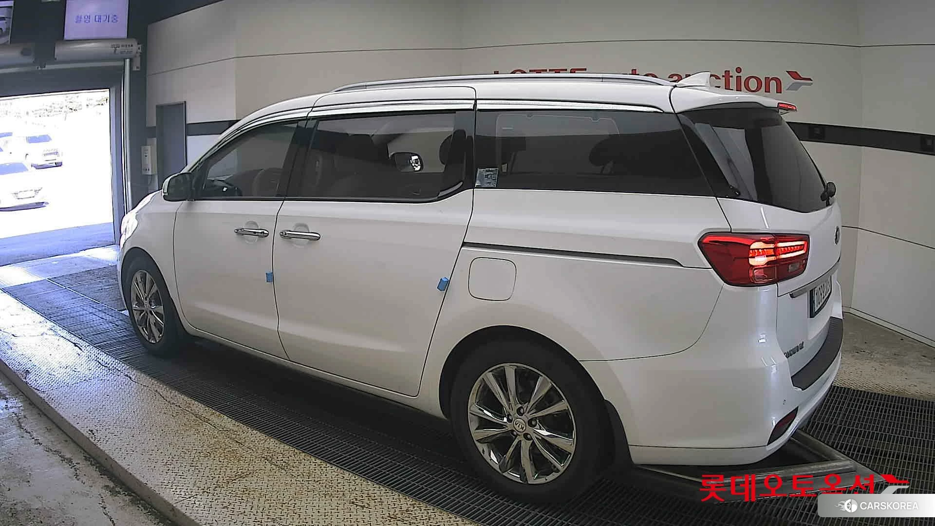 Kia Carnival id 4990106 из Кореи 37
