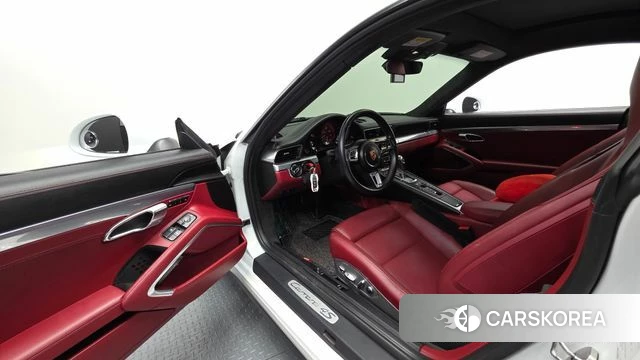 Porsche 911 id 4873358 из Кореи 20