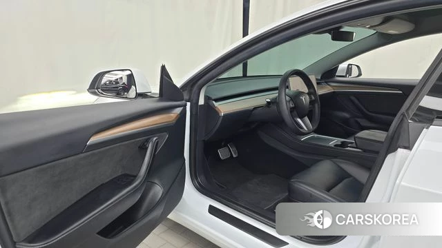 Tesla Model 3 id 4779099 из Кореи 33