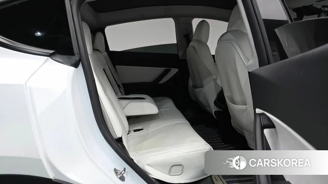 Tesla Model Y id 4936495 из Кореи 37