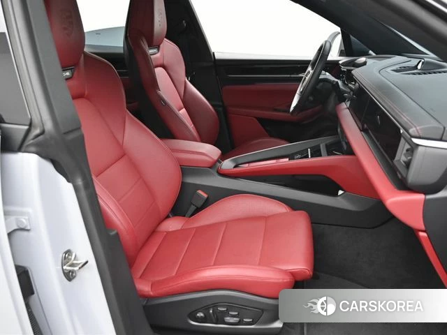 Porsche Makan EV id 4995432 из Кореи 20