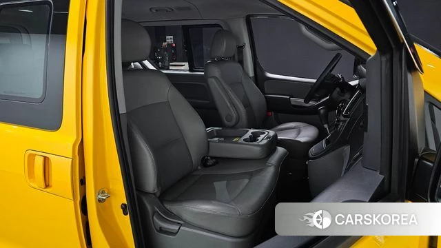 Hyundai The New Grand Starex id 4992670 из Кореи 31
