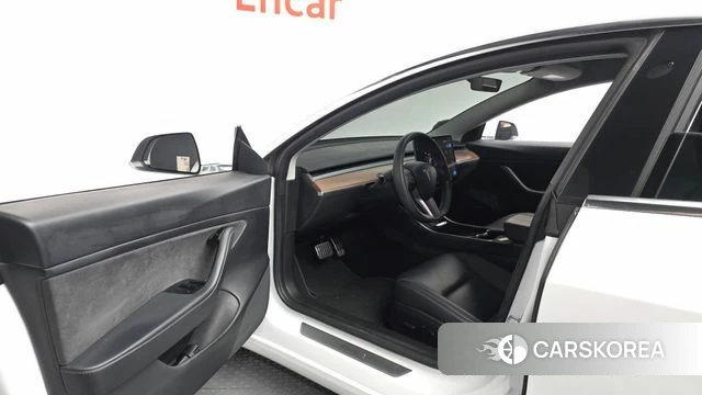 Tesla Model 3 id 4849366 из Кореи 31