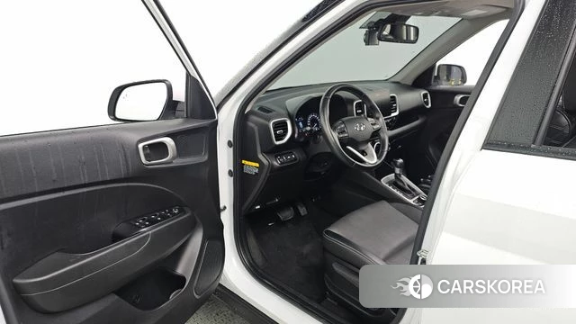 Hyundai Venue id 5028663 из Кореи 31