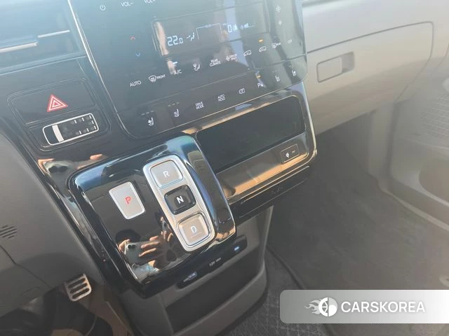 Hyundai Staria id 4985276 из Кореи 18