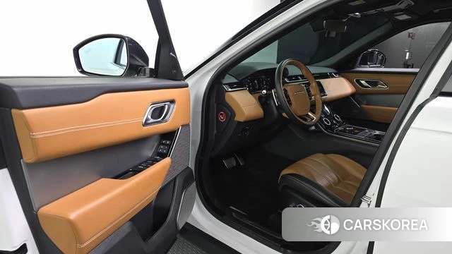 Land Rover Range Rover Velar id 4937322 из Кореи 37