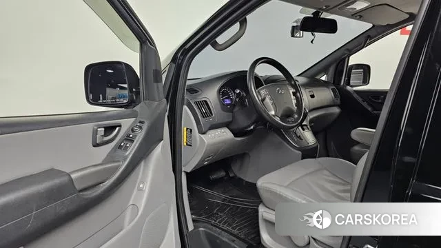 Hyundai The New Grand Starex id 3713729 из Кореи 20