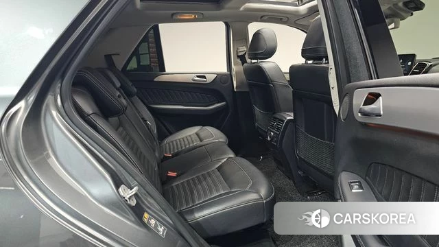 Mercedes-Benz GLE - Class W166 id 4993555 из Кореи 34