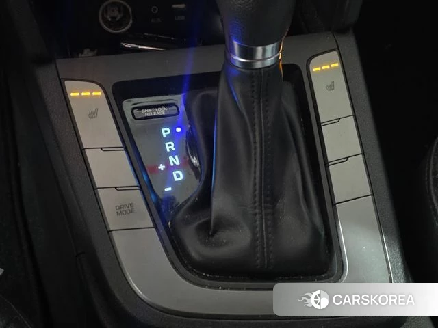 Hyundai Avante AD id 5024063 из Кореи 16