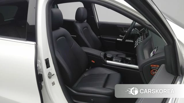 Mercedes-Benz GLA - Class H247 id 4948497 из Кореи 20