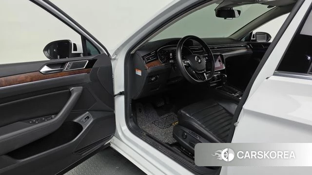 Volkswagen Passat GT (B8) id 4953206 из Кореи 20
