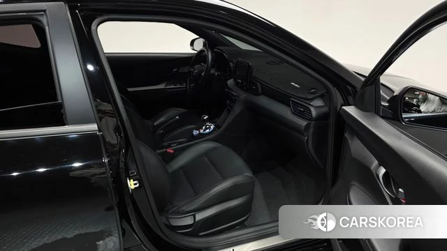 Hyundai Veloster (JS) id 4998213 из Кореи 34