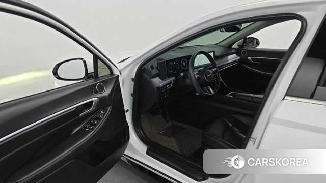 Hyundai Sonata D Edge (DN8) id 4916697 из Кореи 37