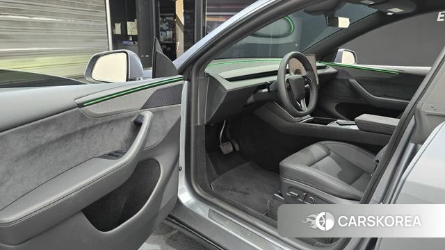 Tesla Model Y id 4940791 из Кореи 32