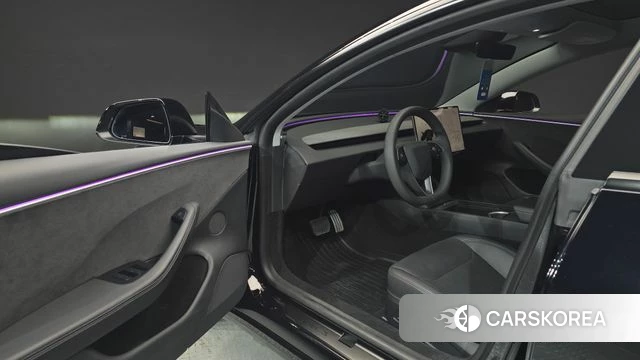 Tesla Model 3 id 4533503 из Кореи 31