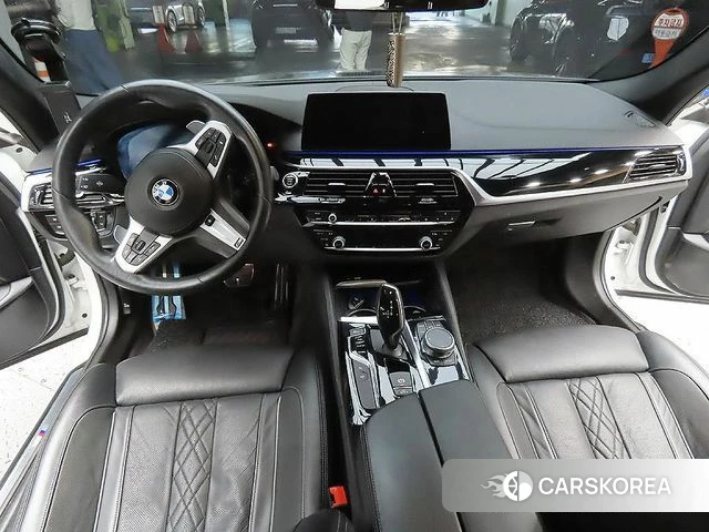 BMW 5 Series (G30) id 4967476 из Кореи 20