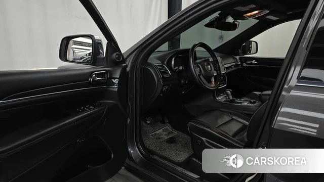 Jeep Grand Cherokee id 5023745 из Кореи 20