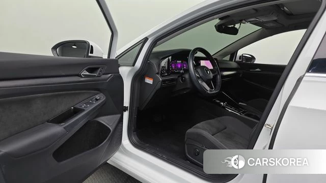 Volkswagen Golf 8th Generation id 5046271 из Кореи 32