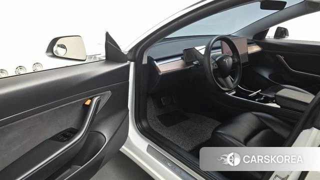 Tesla Model 3 id 4836510 из Кореи 32