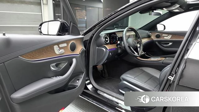 Mercedes-Benz E-Class W213 id 5016399 из Кореи 36