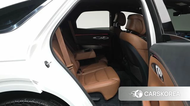 Genesis GV70 id 4995454 из Кореи 38