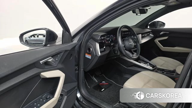 Audi A3 (8Y) id 4991080 из Кореи 29