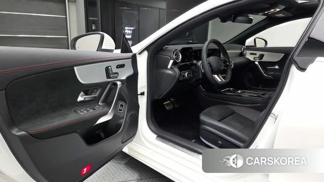 Mercedes-Benz CLA-Class C118 id 5016272 из Кореи 32