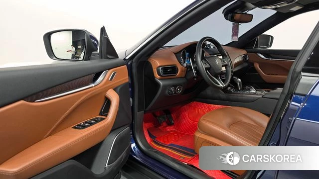 Maserati Levante id 4982763 из Кореи 34