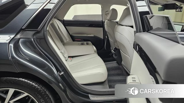 Hyundai Grandeur (GN7) id 5039879 из Кореи 32