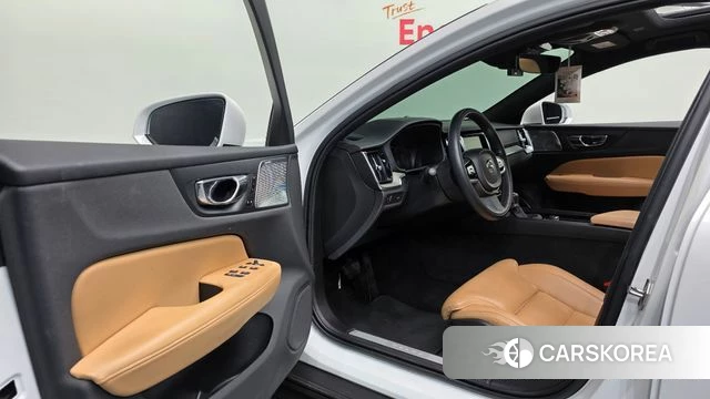 Volvo V60 Cross-Country 2nd Generation id 4923801 из Кореи 35