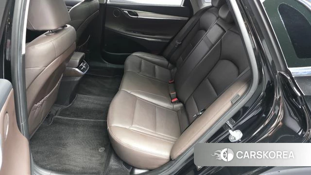 Hyundai The New Grandeur IG id 4793236 из Кореи 35