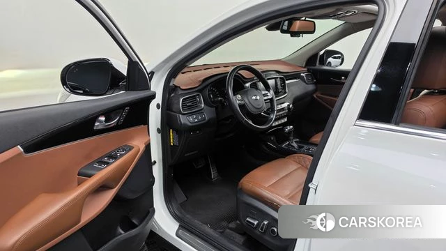 Kia The New Sorento id 4988571 из Кореи 31
