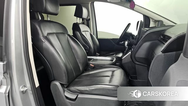 Hyundai Staria id 5047012 из Кореи 30