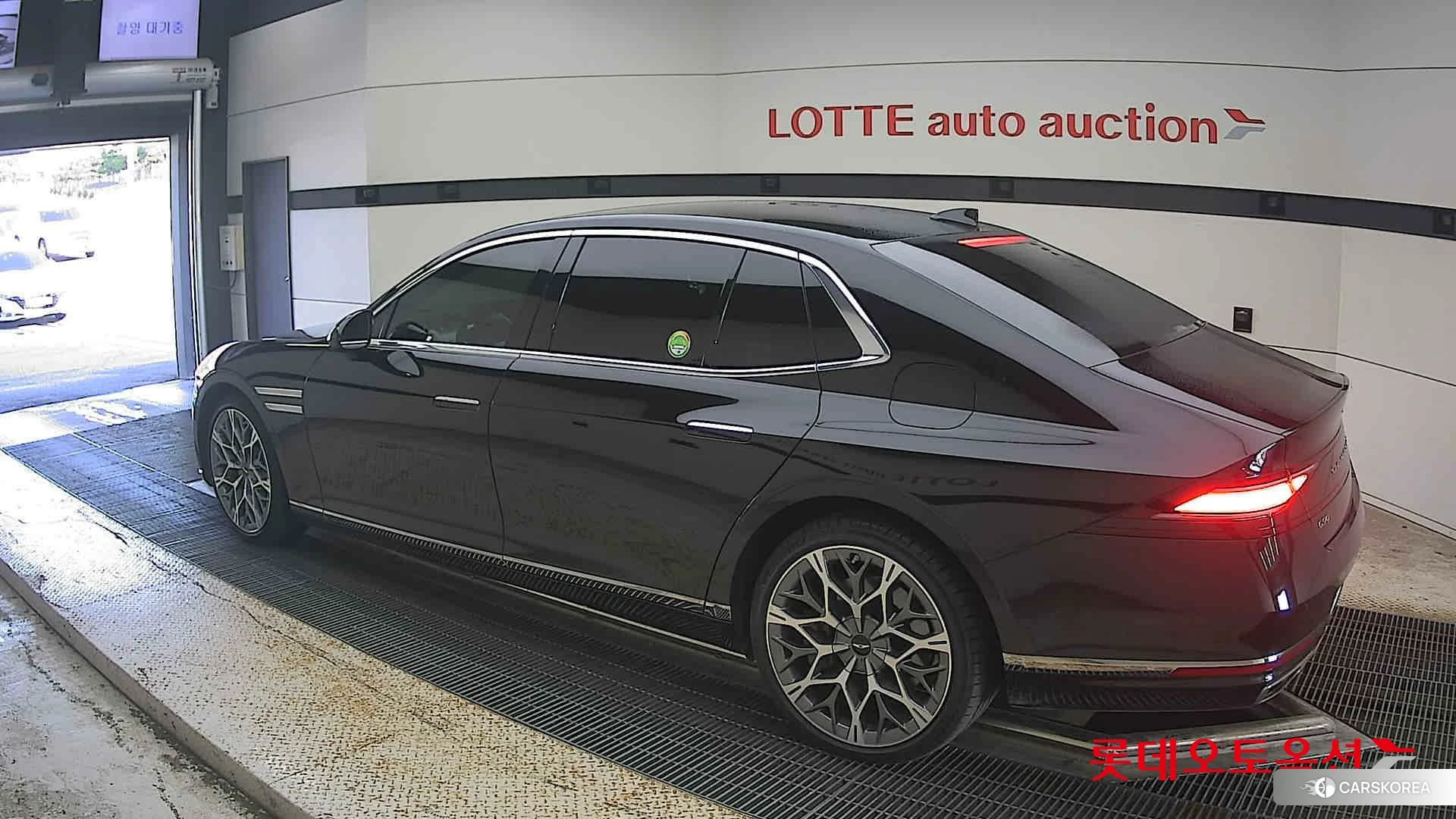 Hyundai G90 id 5001045 из Кореи 37