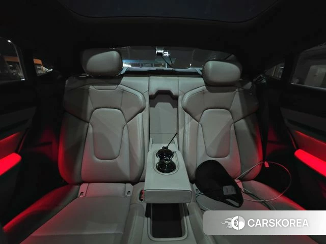 Porsche Taycan id 4943274 из Кореи 18
