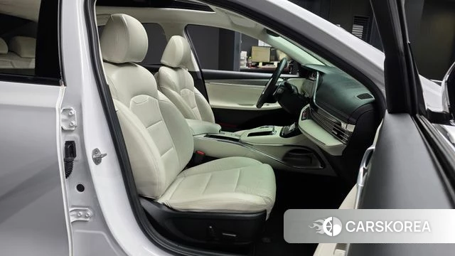 Hyundai The New Grandeur IG id 5022183 из Кореи 37