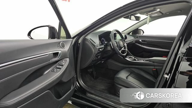 Hyundai Sonata (DN8) id 5059364 из Кореи 32