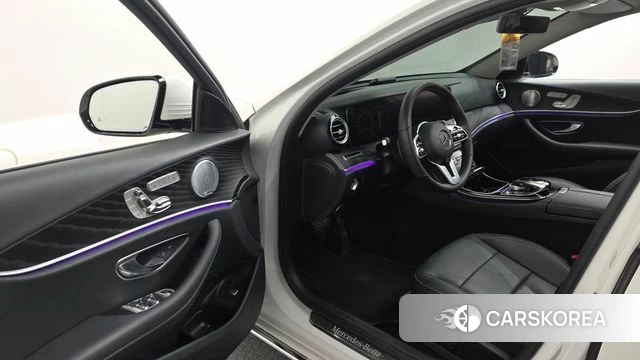 Mercedes-Benz E-Class W213 id 5029277 из Кореи 33