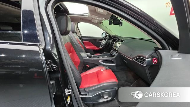 Jaguar F-PACE id 4708437 из Кореи 20