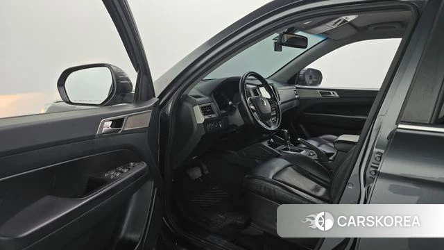 Ssangyong Rexton Sports id 4988386 из Кореи 31