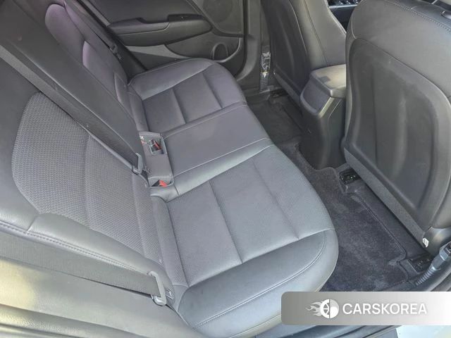 Hyundai Avante AD id 3857420 из Кореи 20