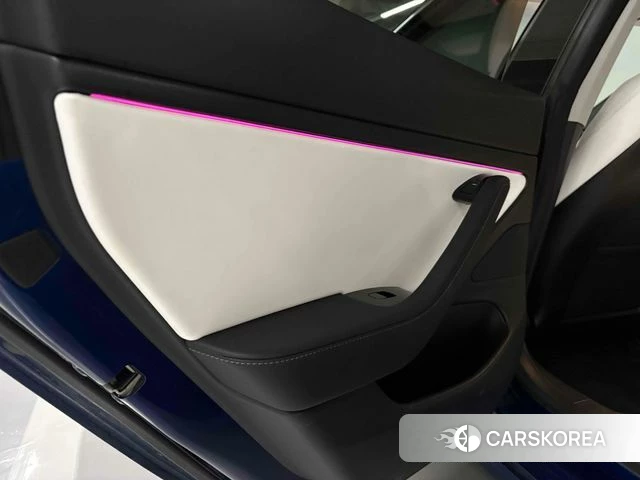Tesla Model 3 id 4637587 из Кореи 11